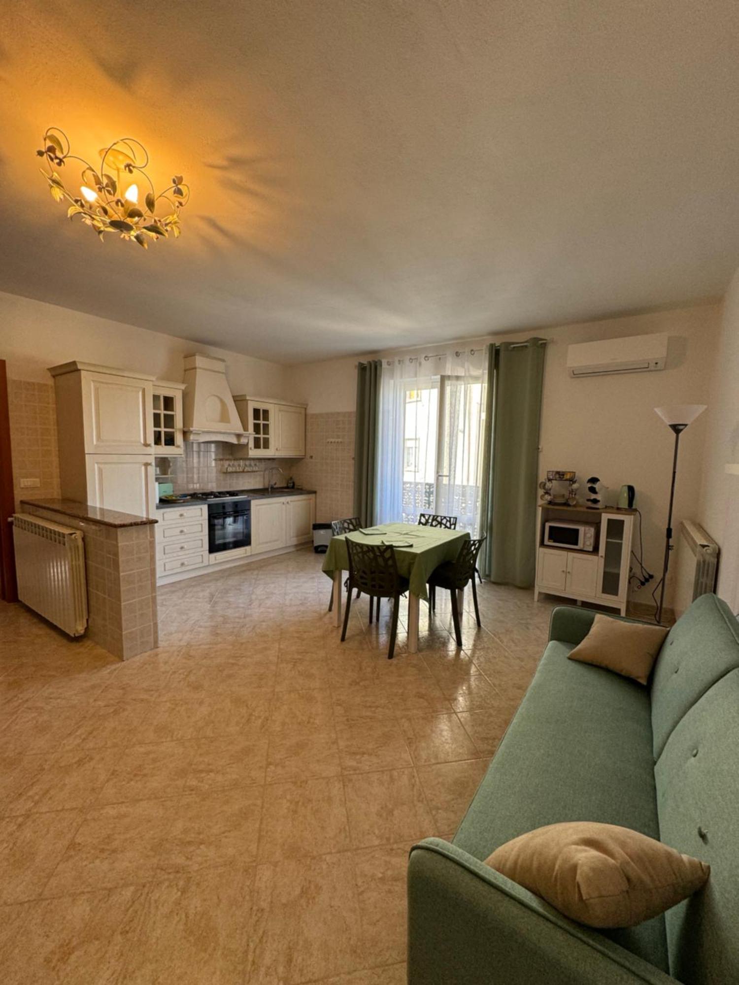 Serravalle Shop&Stay Serravalle Scrivia Kültér fotó